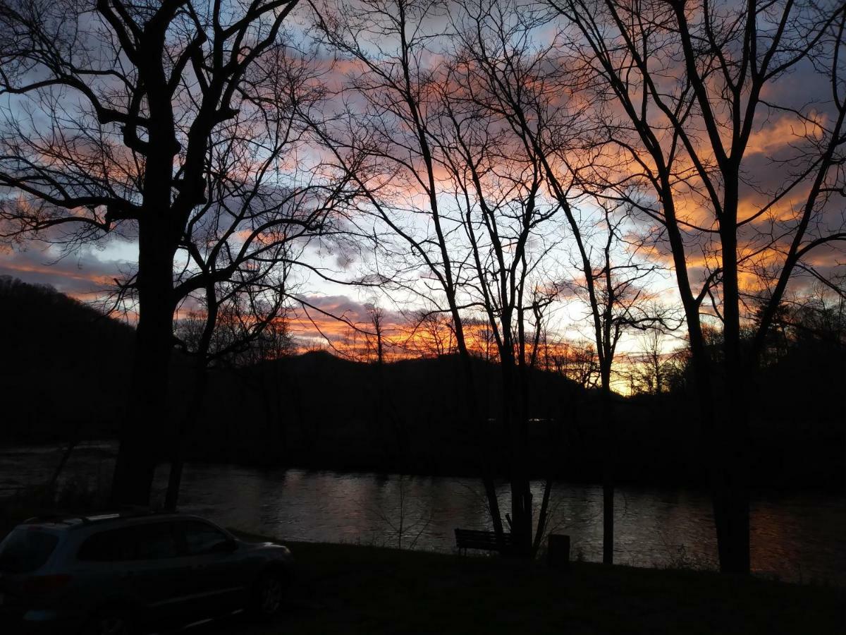 Riverbend Lodging Bryson City Zewnętrze zdjęcie